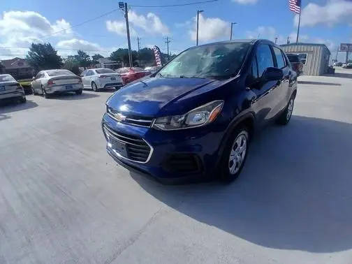 2017 Chevrolet Trax LS FWD photo