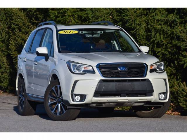 2017 Subaru Forester Touring AWD photo
