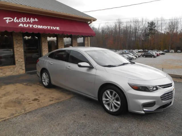 2017 Chevrolet Malibu LT FWD photo