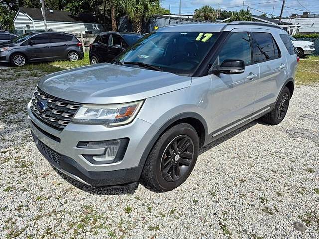 2017 Ford Explorer XLT FWD photo
