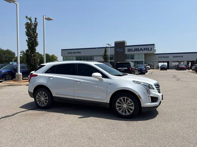 2017 Cadillac XT5 Luxury FWD FWD photo