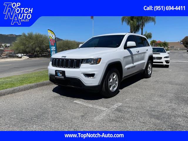 2017 Jeep Grand Cherokee Laredo RWD photo