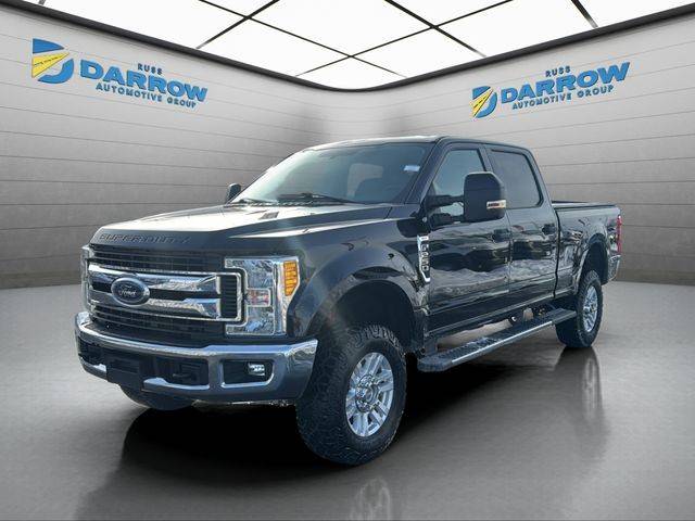 2017 Ford F-250 Super Duty XLT 4WD photo