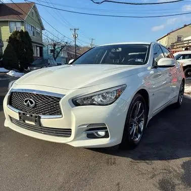 2017 Infiniti Q50 3.0t Signature Edition AWD photo
