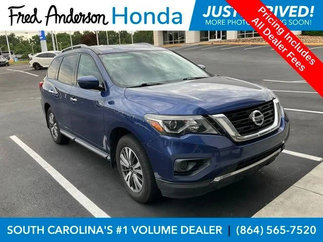 2017 Nissan Pathfinder S 4WD photo