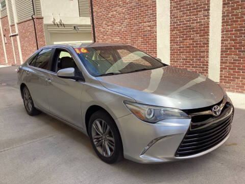 2016 Toyota Camry SE FWD photo