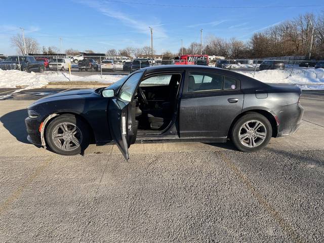 2017 Dodge Charger SE RWD photo