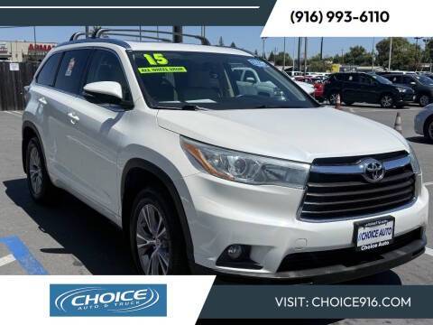 2015 Toyota Highlander XLE AWD photo
