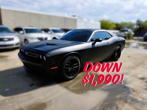 2016 Dodge Challenger SXT RWD photo