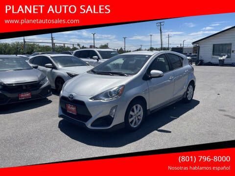 2017 Toyota Prius c Two FWD photo