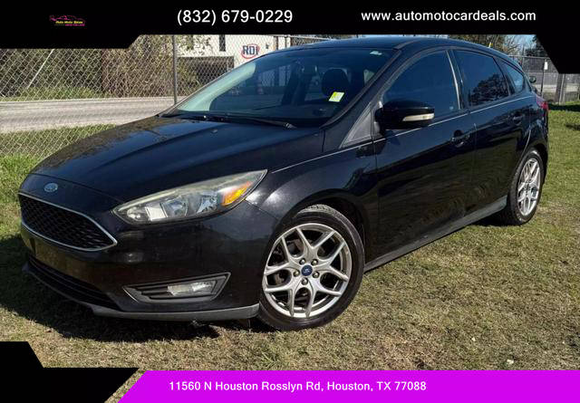 2015 Ford Focus SE FWD photo