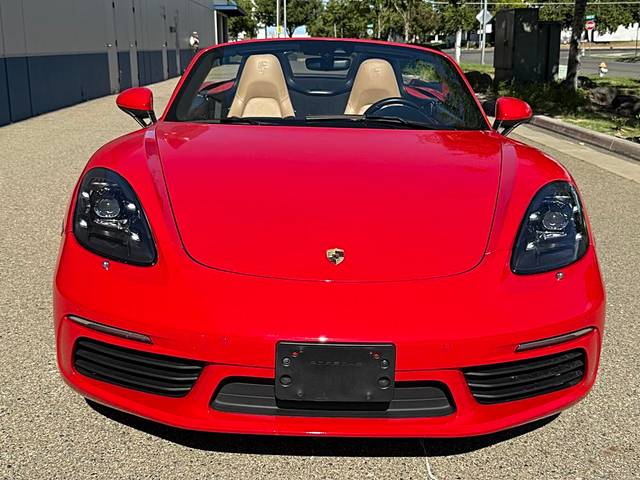2017 Porsche Boxster  RWD photo