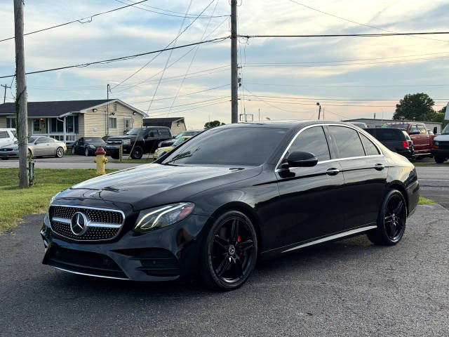 2017 Mercedes-Benz E-Class E 300 Sport RWD photo