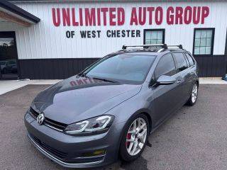 2017 Volkswagen Golf SportWagen S FWD photo