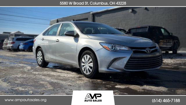 2017 Toyota Camry LE FWD photo