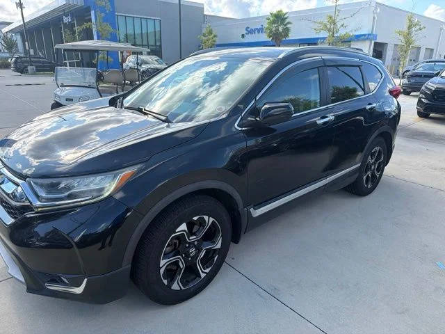 2017 Honda CR-V Touring FWD photo