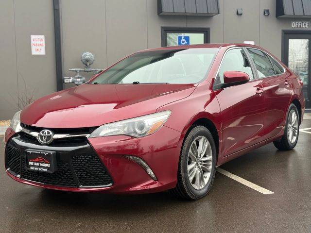 2017 Toyota Camry SE FWD photo