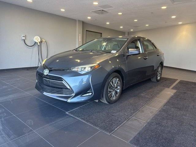 2017 Toyota Corolla XLE FWD photo