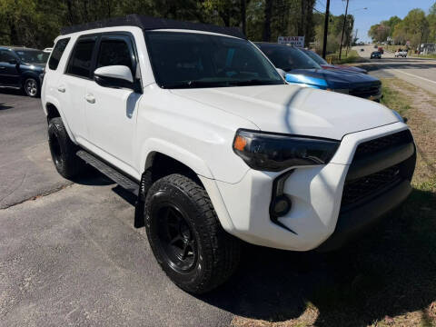 2017 Toyota 4Runner SR5 Premium 4WD photo