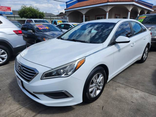 2016 Hyundai Sonata 2.4L SE FWD photo