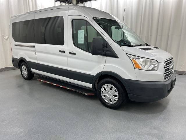 2016 Ford Transit Passenger Wagon XLT RWD photo