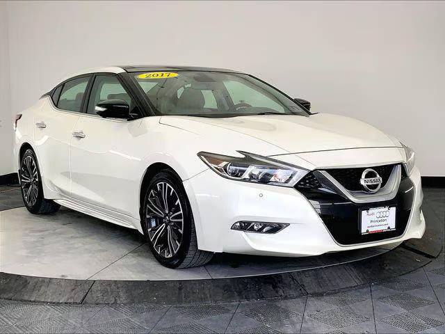 2017 Nissan Maxima Platinum FWD photo