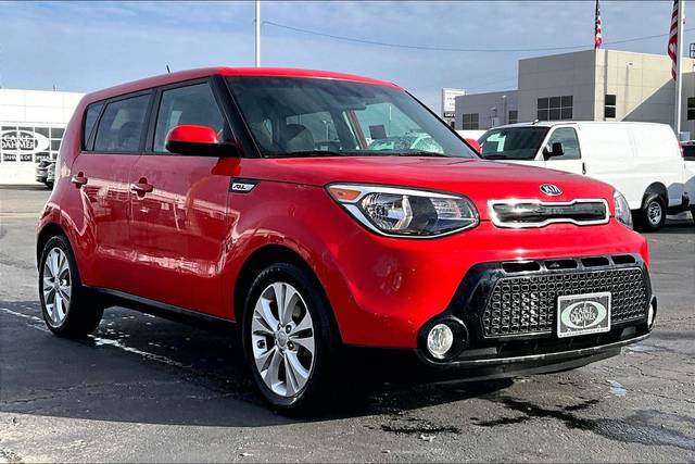 2016 Kia Soul + FWD photo