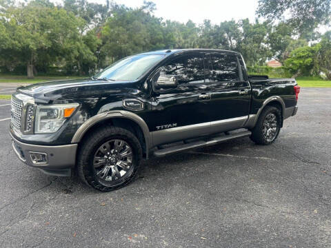 2017 Nissan Titan Platinum Reserve RWD photo