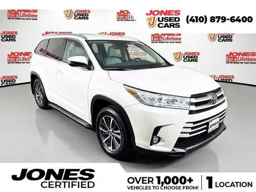 2017 Toyota Highlander XLE AWD photo