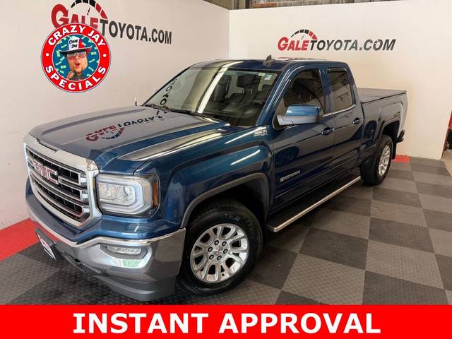 2017 GMC Sierra 1500 SLE 4WD photo