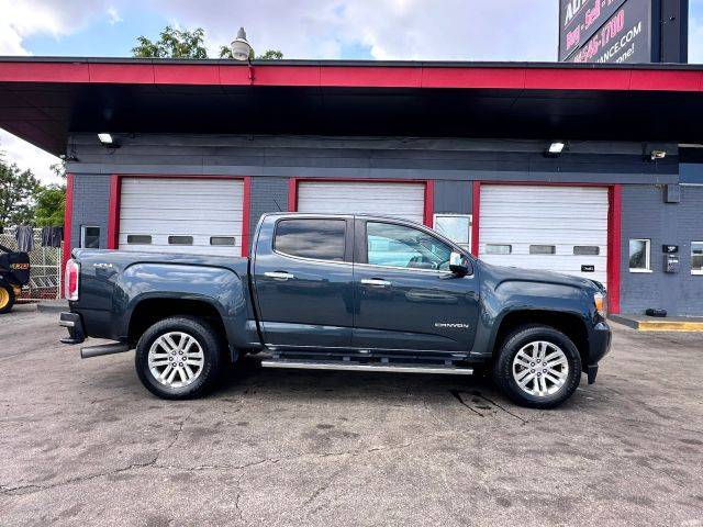 2017 GMC Canyon 4WD SLT 4WD photo