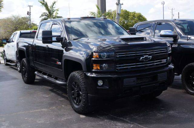 2017 Chevrolet Silverado 2500HD LTZ 4WD photo