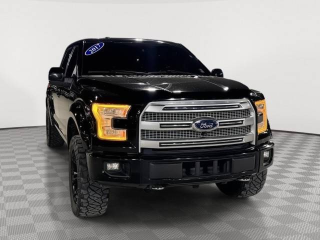 2017 Ford F-150 Platinum 4WD photo