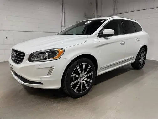 2017 Volvo XC60 Inscription AWD photo