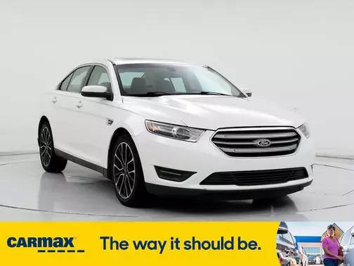 2017 Ford Taurus SEL FWD photo