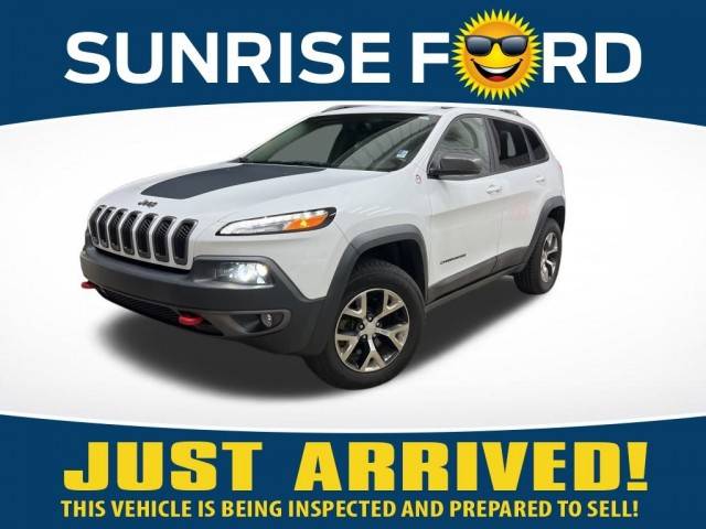 2017 Jeep Cherokee Trailhawk L Plus 4WD photo