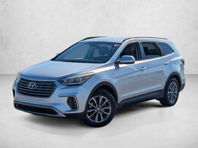 2017 Hyundai Santa Fe SE FWD photo