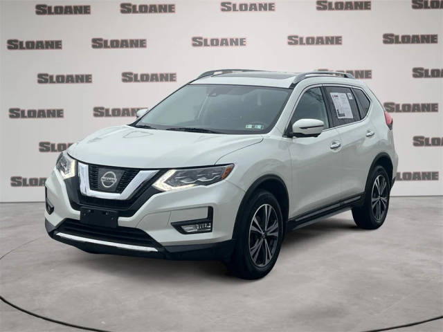 2017 Nissan Rogue SL AWD photo
