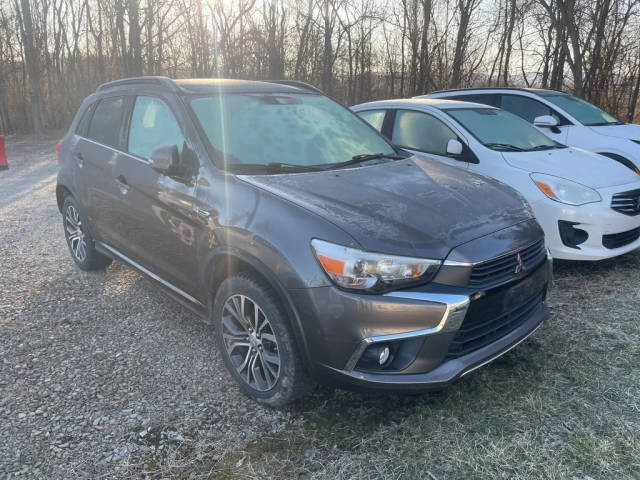 2017 Mitsubishi Outlander Sport GT 2.4 4WD photo