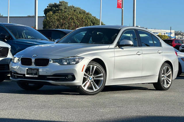 2017 BMW 3 Series 330i RWD photo