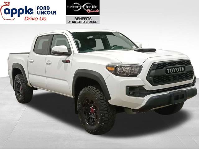 2017 Toyota Tacoma TRD Pro 4WD photo