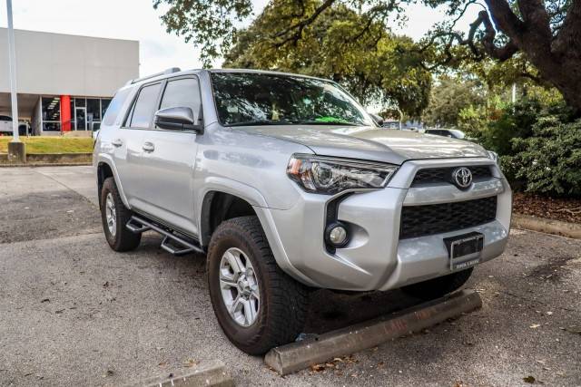 2016 Toyota 4Runner SR5 4WD photo