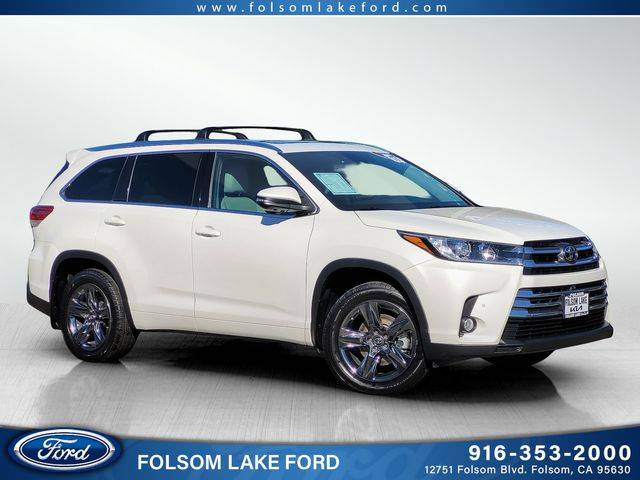 2017 Toyota Highlander Limited Platinum AWD photo