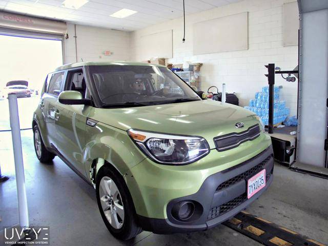 2017 Kia Soul Base FWD photo