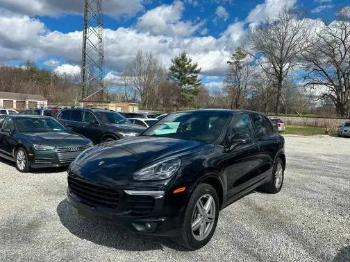 2017 Porsche Cayenne Platinum Edition AWD photo