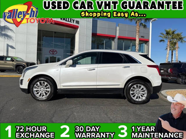 2017 Cadillac XT5 FWD FWD photo