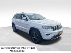 2017 Jeep Grand Cherokee Limited 4WD photo