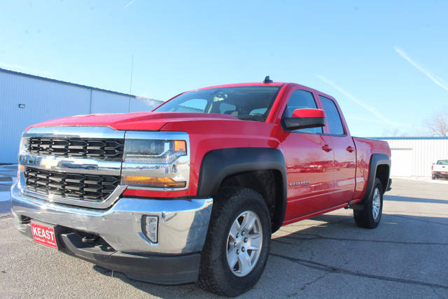 2017 Chevrolet Silverado 1500 LT 4WD photo