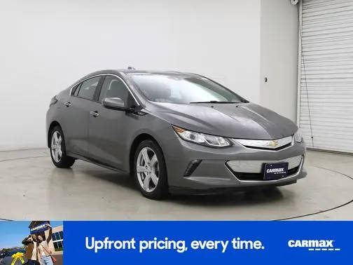 2017 Chevrolet Volt LT FWD photo