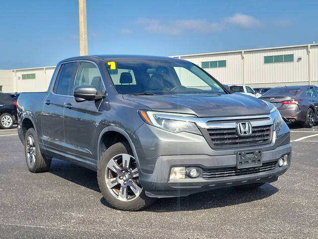 2017 Honda Ridgeline RTL-T AWD photo